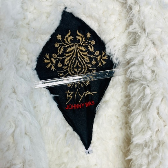 Johnny Was BIYA Halmstad Multi Patterned Embroidered Coat w/ Faux Fur & Suede L - Picture 4 of 14